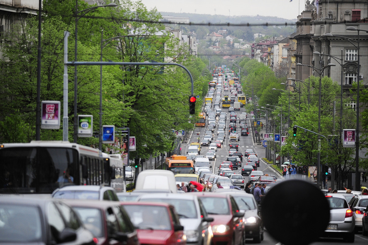 Praznici 2024: Vozite oprezno za vreme praznika!